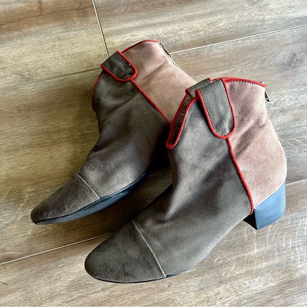 ANTHROPOLOGIE Vanessa Wu Colorblock Western Boots Size 38 Suede Beige - Picture 6 of 11